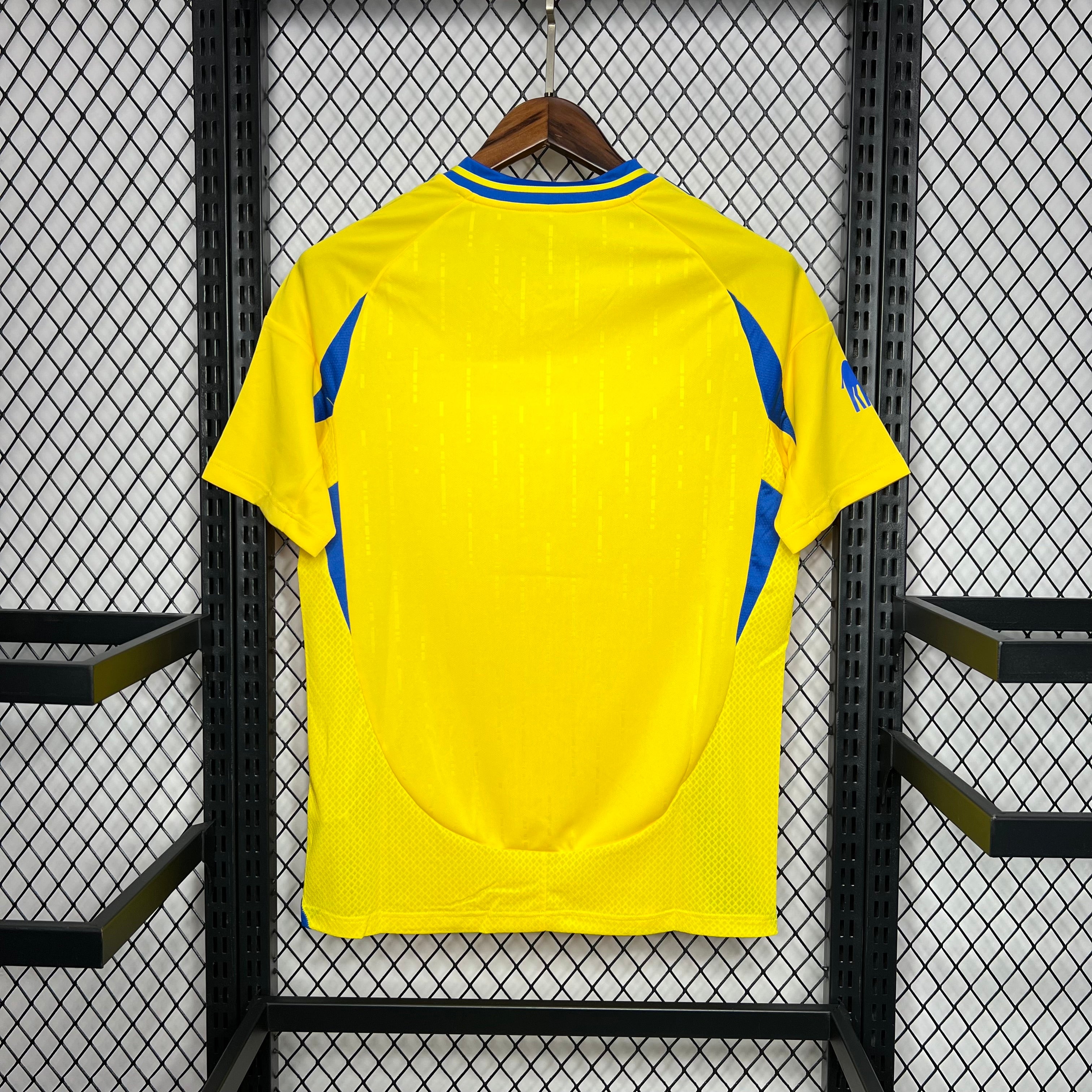 Camiseta Al-Nassr local 2024/25 versión fan.