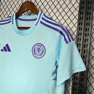 Camiseta Escocia visita 2024/25 versión fan.